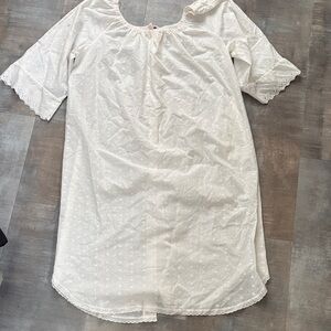Chic White Eyelet Nightgown